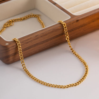 Avana Gold Chain Halskjede