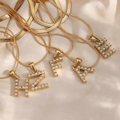 Fiona Layered Gold Initial Letter Halskjede