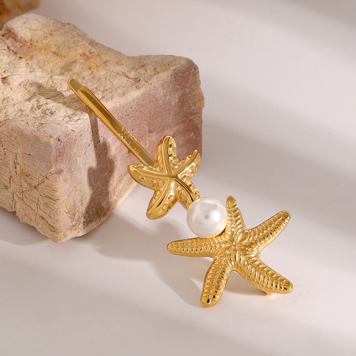 Twin Starfish Freshwater Pearl French Pin